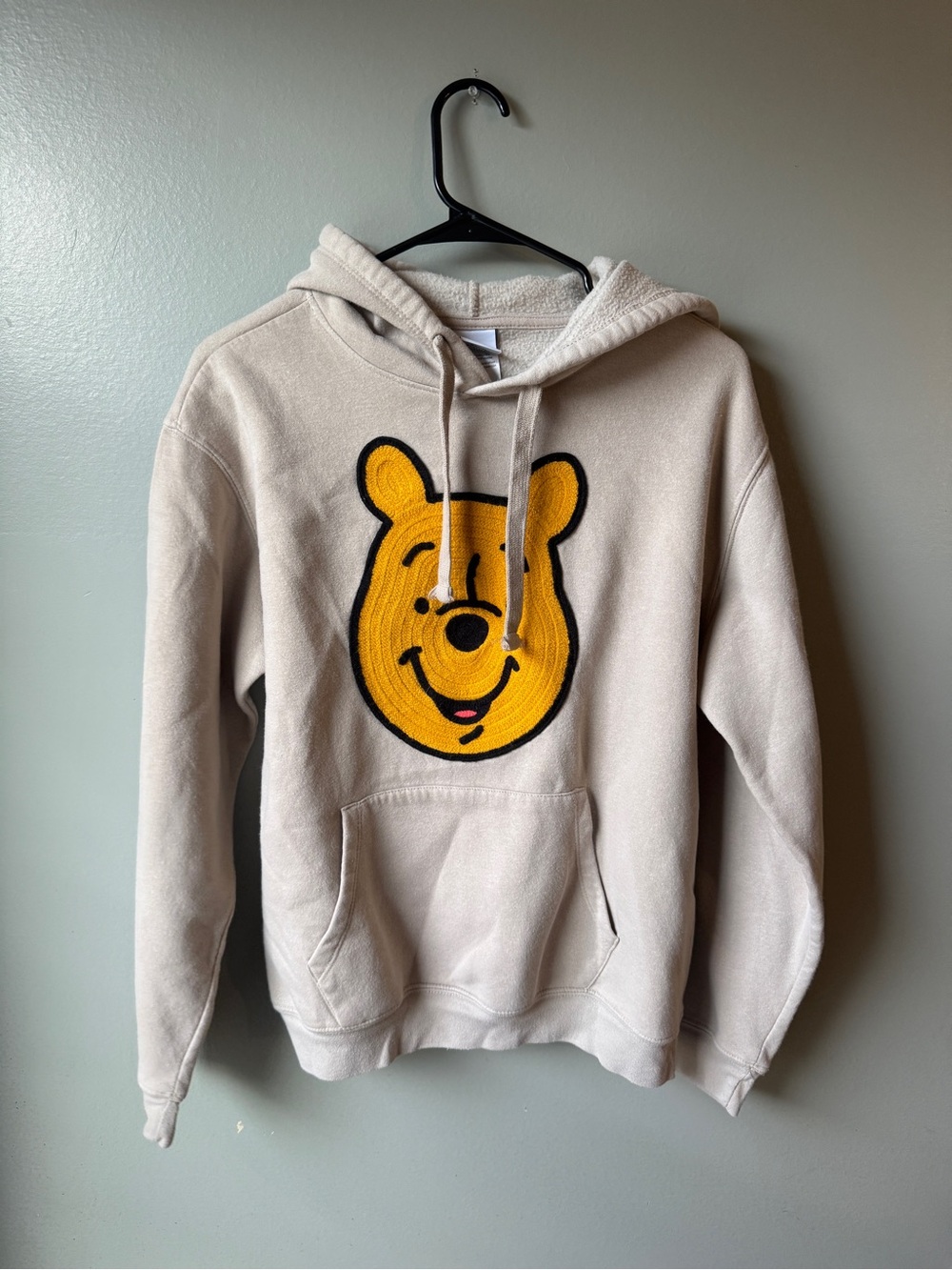 Disney Winnie the Pooh Women’s Hoodie Sweatshirt Sand Size Medium